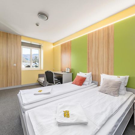 Bed and Breakfast Elemels Planet Устронь Экстерьер фото