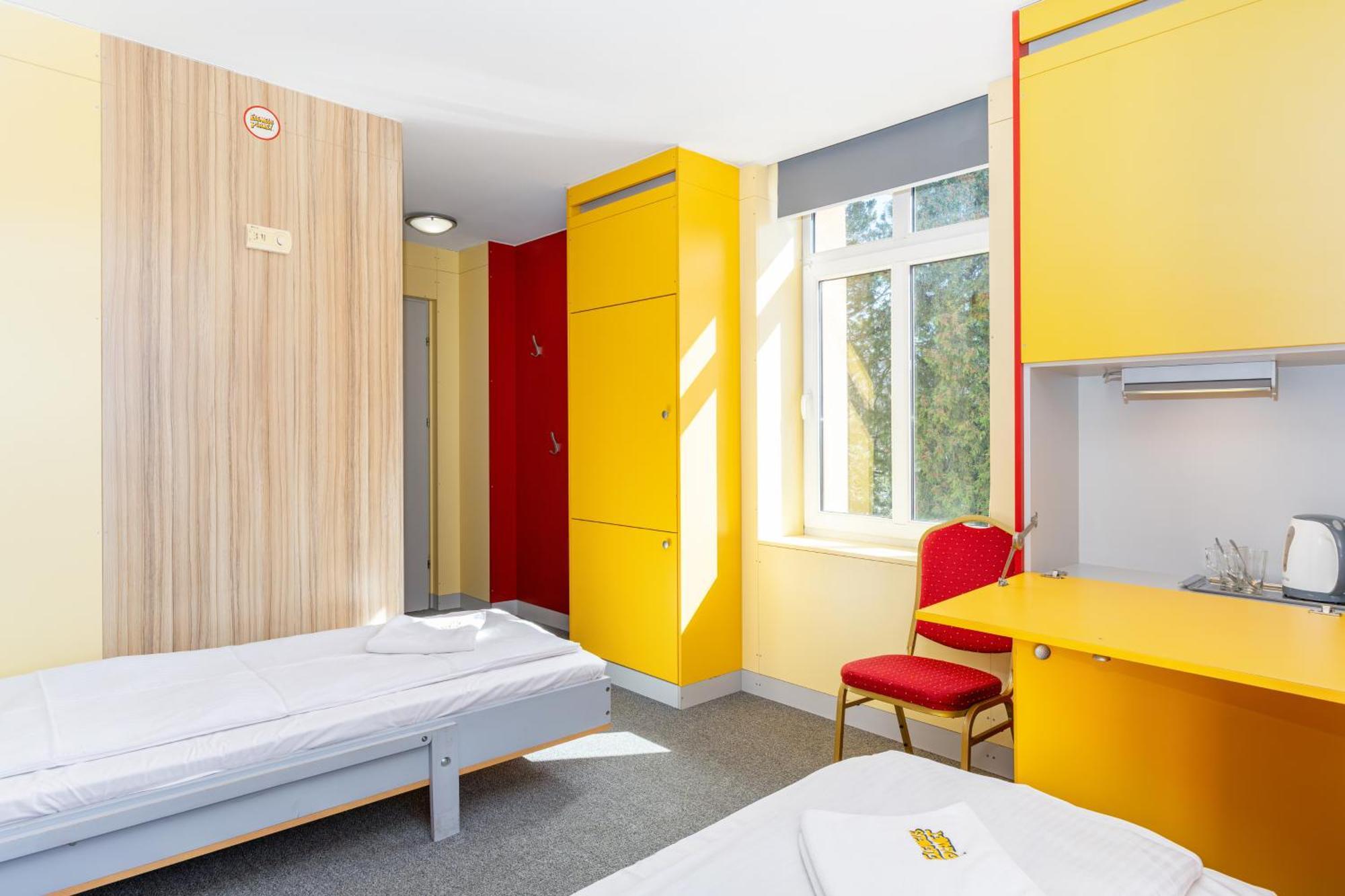 Bed and Breakfast Elemels Planet Устронь Экстерьер фото